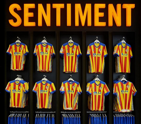 Seconda Maglia Valencia CF personalizzata Seconda Maglia Valencia CF personalizzata